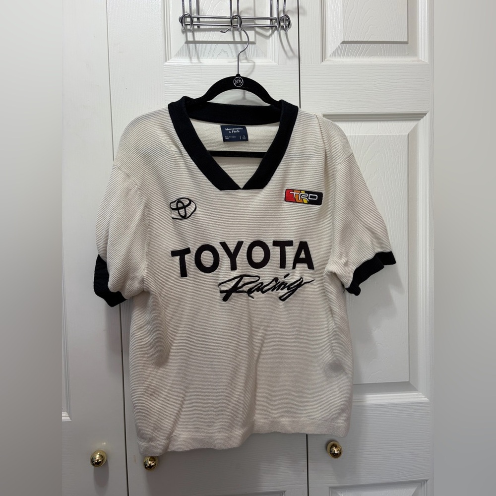 Abercrombie and fitch Toyota Racing cream & black knitted shirt rare find